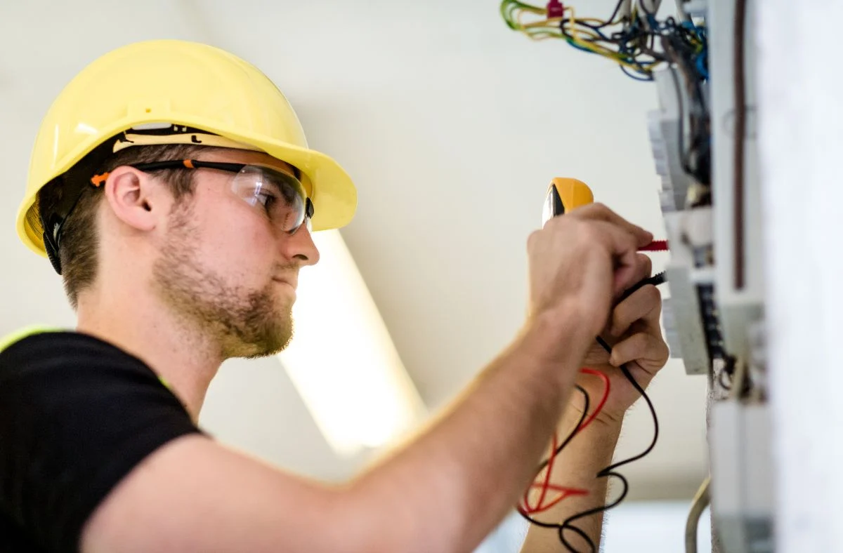 AI Search Optimization for Electricians AI Search Optimization for Electricians